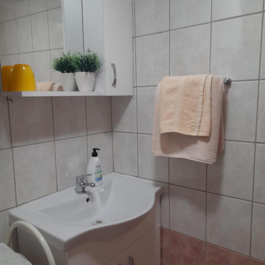 Apartman Tihana Crikvenica Exterior foto