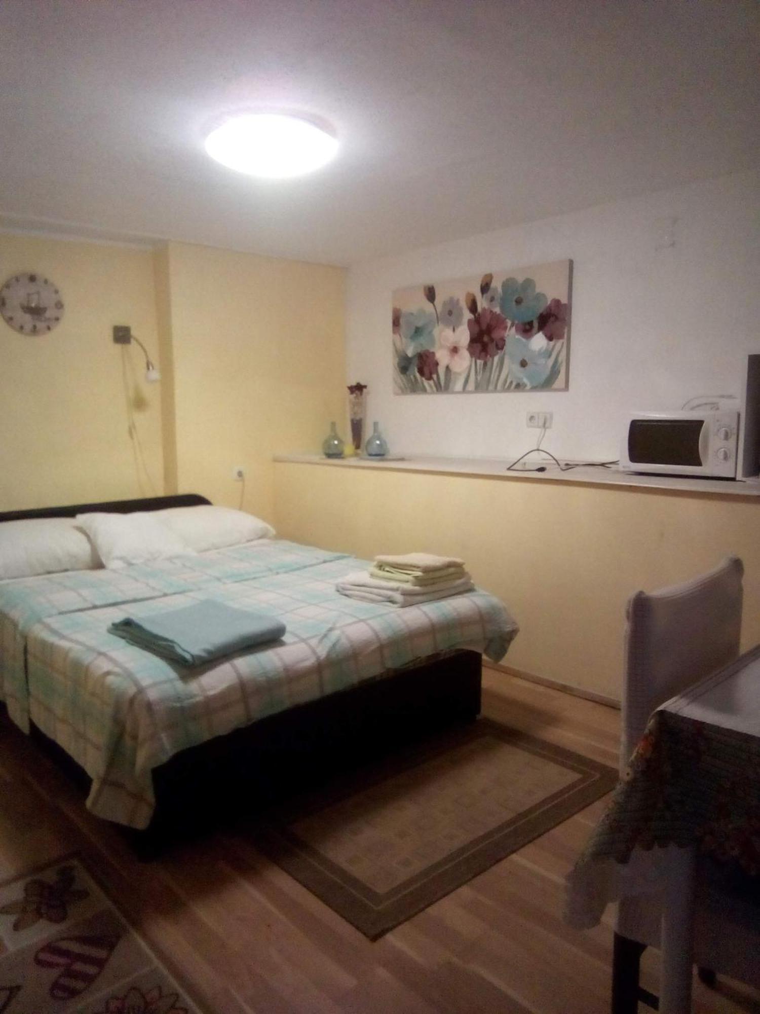 Apartman Tihana Crikvenica Exterior foto